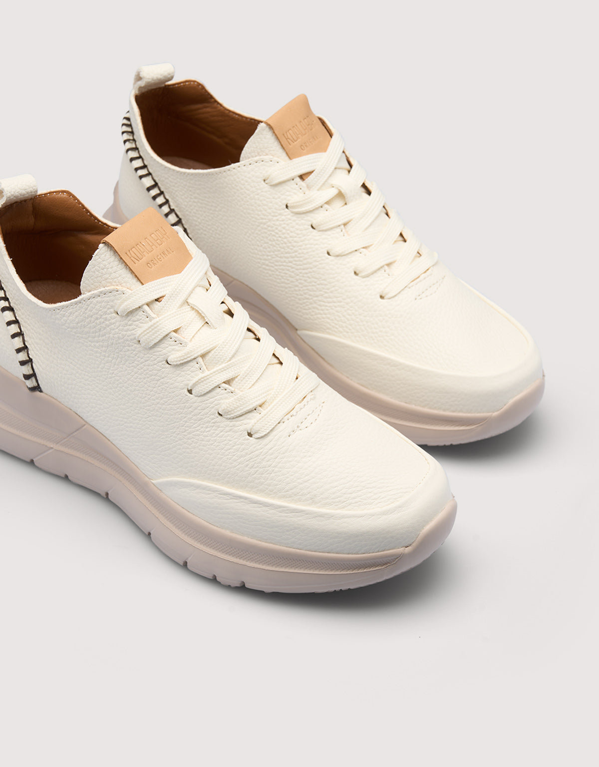White Sneakers - Morella