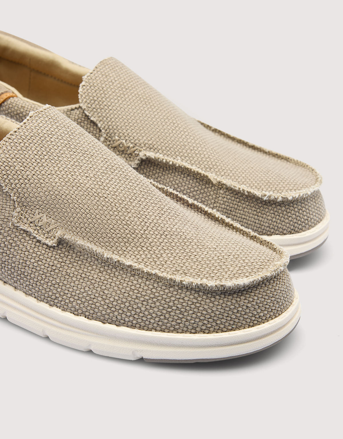Graphite Brown Wallabee Casual Shoes - Kohi