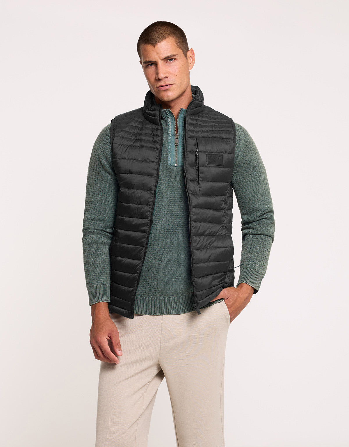 Chaleco Negro - Nalu 1