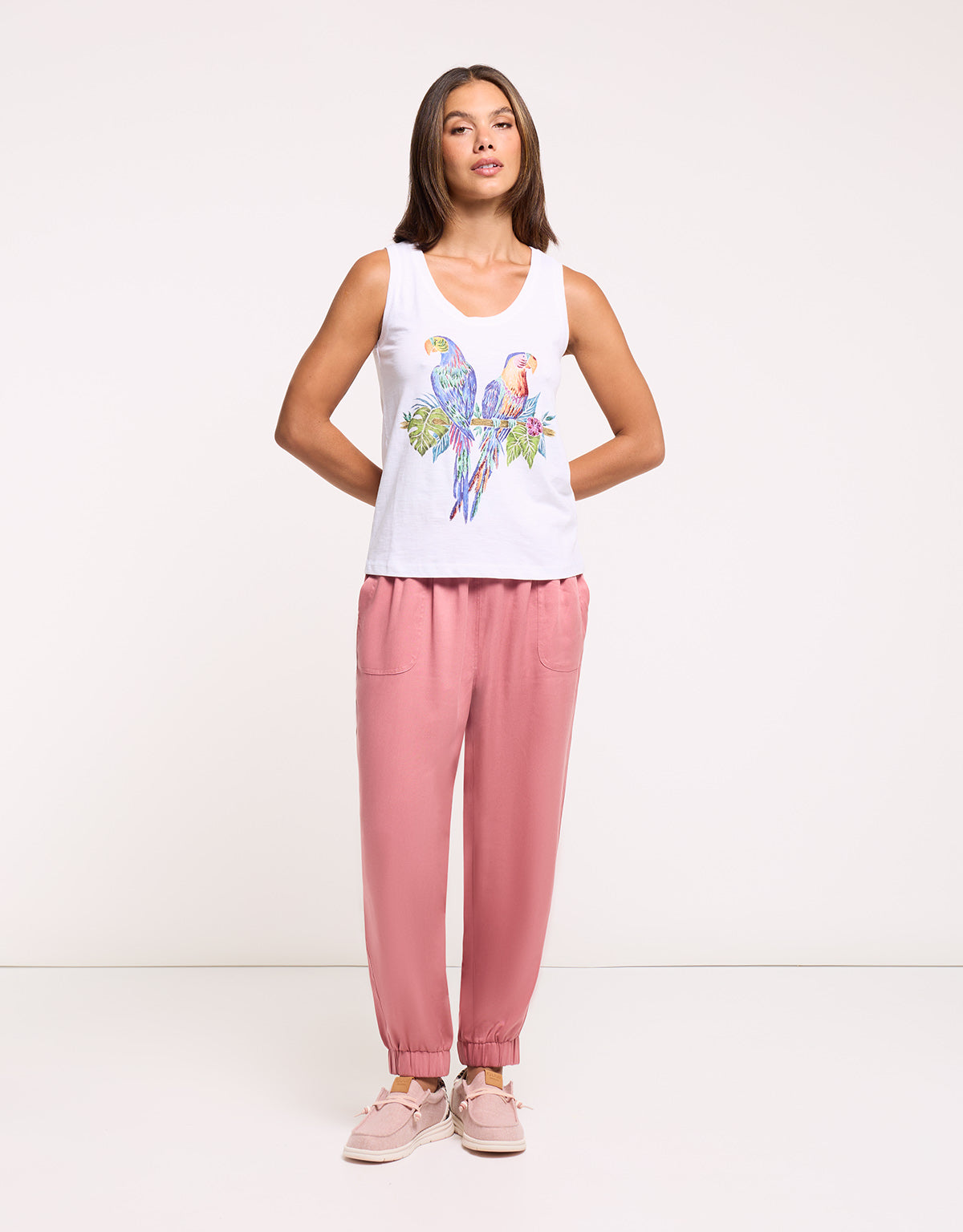 Sleeveless White Top - Lofan