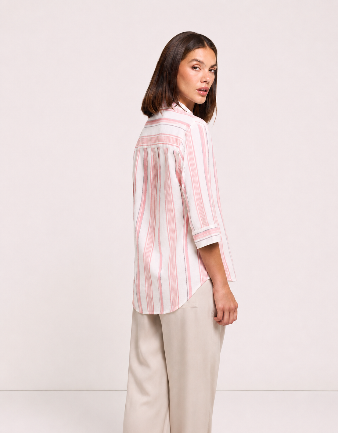Rose Half-Sleeve Shirt - Sawira