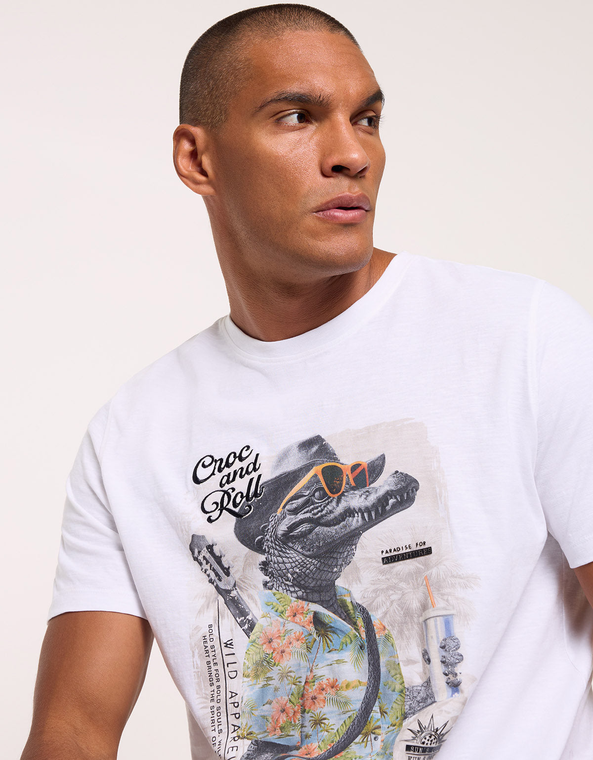 White Short-Sleeve T-Shirt - Nuberu